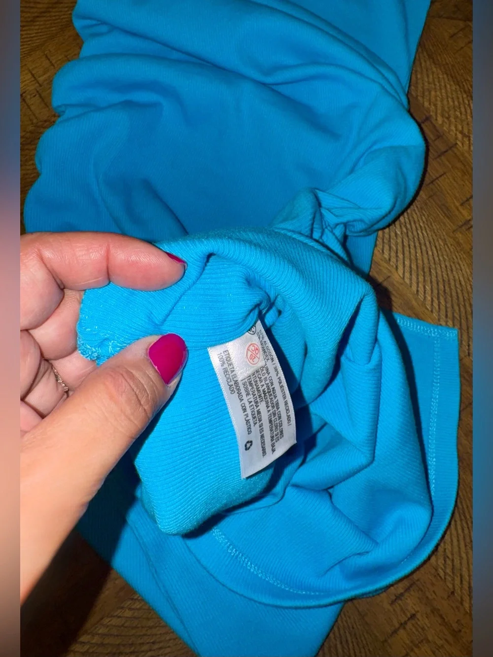 🩵 Bright Turquoise Blue V-Neck Midi Ruched Dress w/ Low Side Slit - size Small - Picture 8 of 15